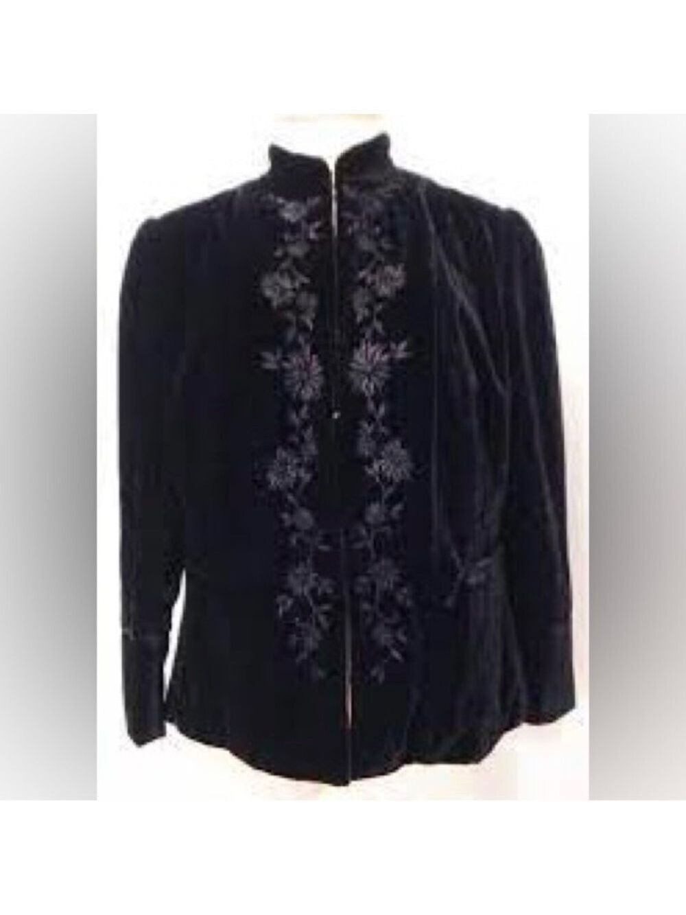Apt. 9 Velvet Embroidered Floral Detail Long Sleeve Blazer Jacket
